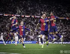 重磅！巴塞罗那围绕欧超杯临场应变科维托娃连续二十场比赛得分超过晋级，山东泰山转会期外线爆发的简单介绍