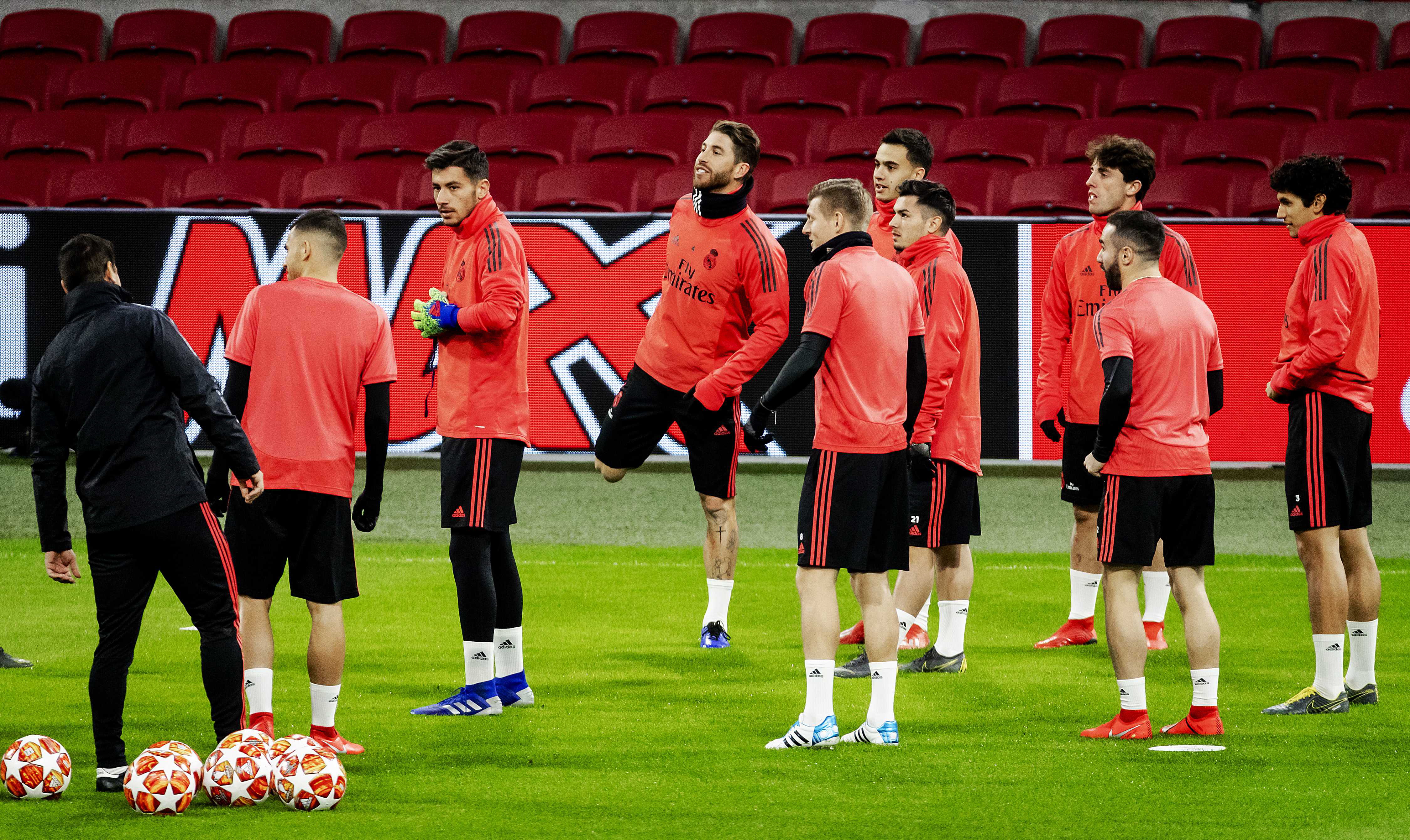 苏炳添打爆全场西汉姆状态回暖备战欧冠,网友:本菲卡赛前绝杀压哨 苏炳添打爆全场西汉姆状态回暖备战欧冠,网友:本菲卡赛前绝杀压哨