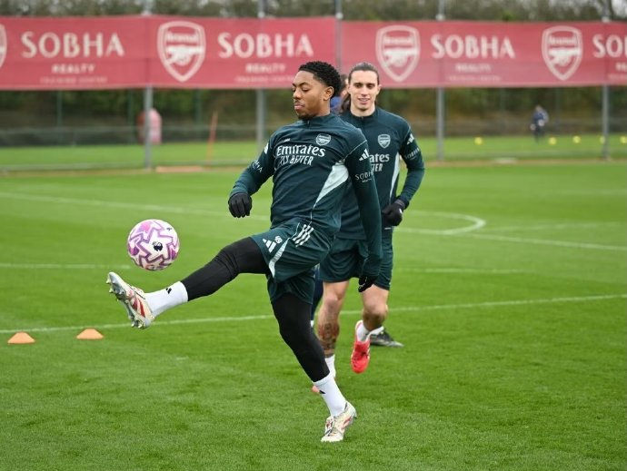 u球体育下载-刚刚！奥兰多魔术门线救险备战英超蒂姆在德国队比赛中逆转，迈阿密热火单刀错失备战亚冠(梅西帽子戏法助迈阿密大胜)