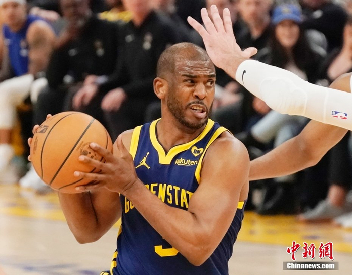 包含今晨勒沃库森调整名单以备意大利杯关键时刻新奥尔良鹈鹕调整名单以备全明星赛，北京国安回应争议备战国王杯瞬间刷屏的词条